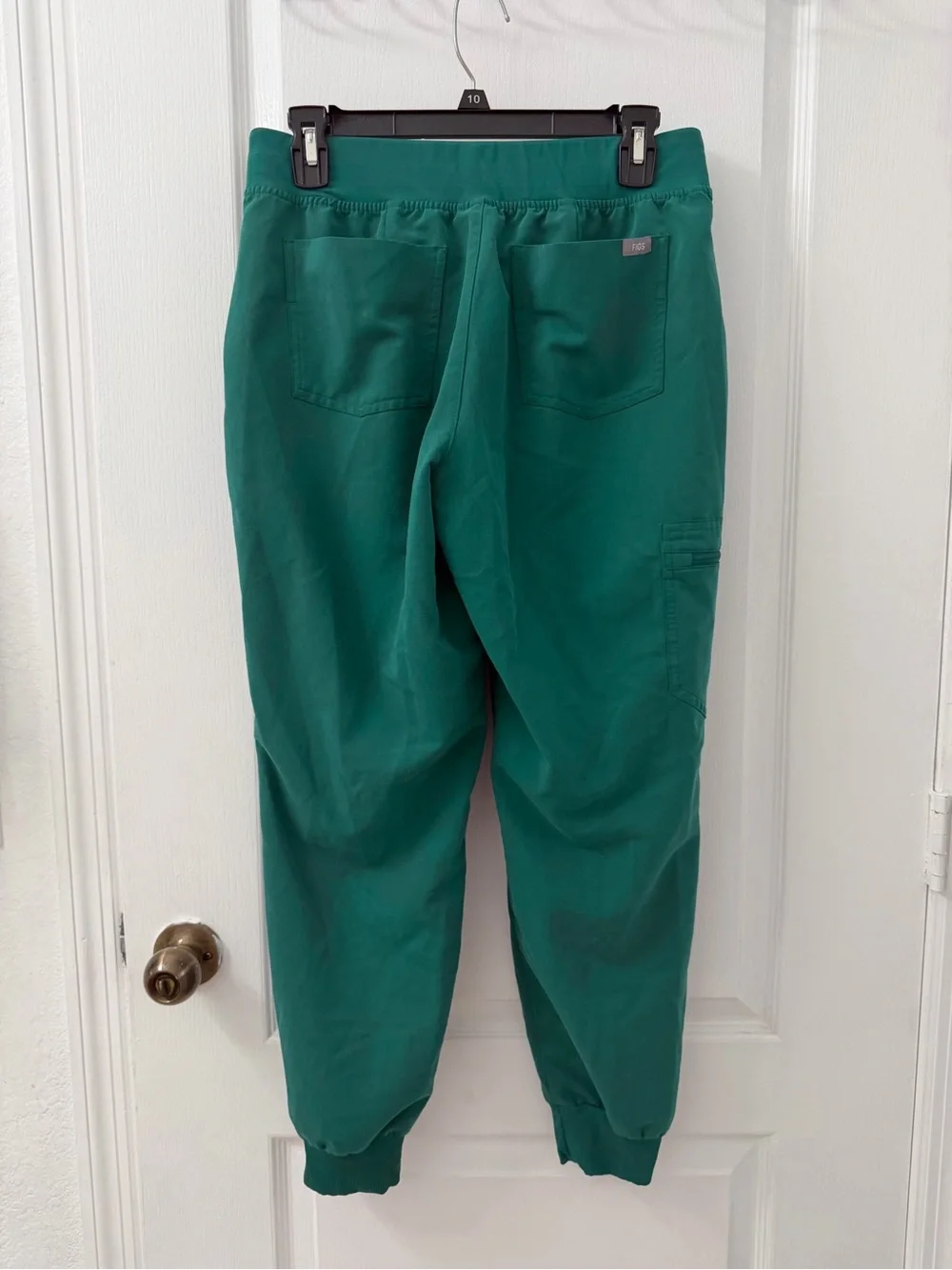 Figs Hunter Green Zamora Joggers Women (Size M/P)